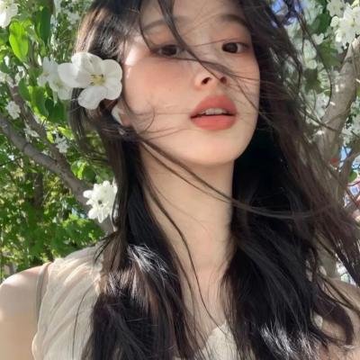 无边春色戏两儍